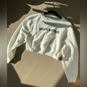New attitude cropped sweatshirt